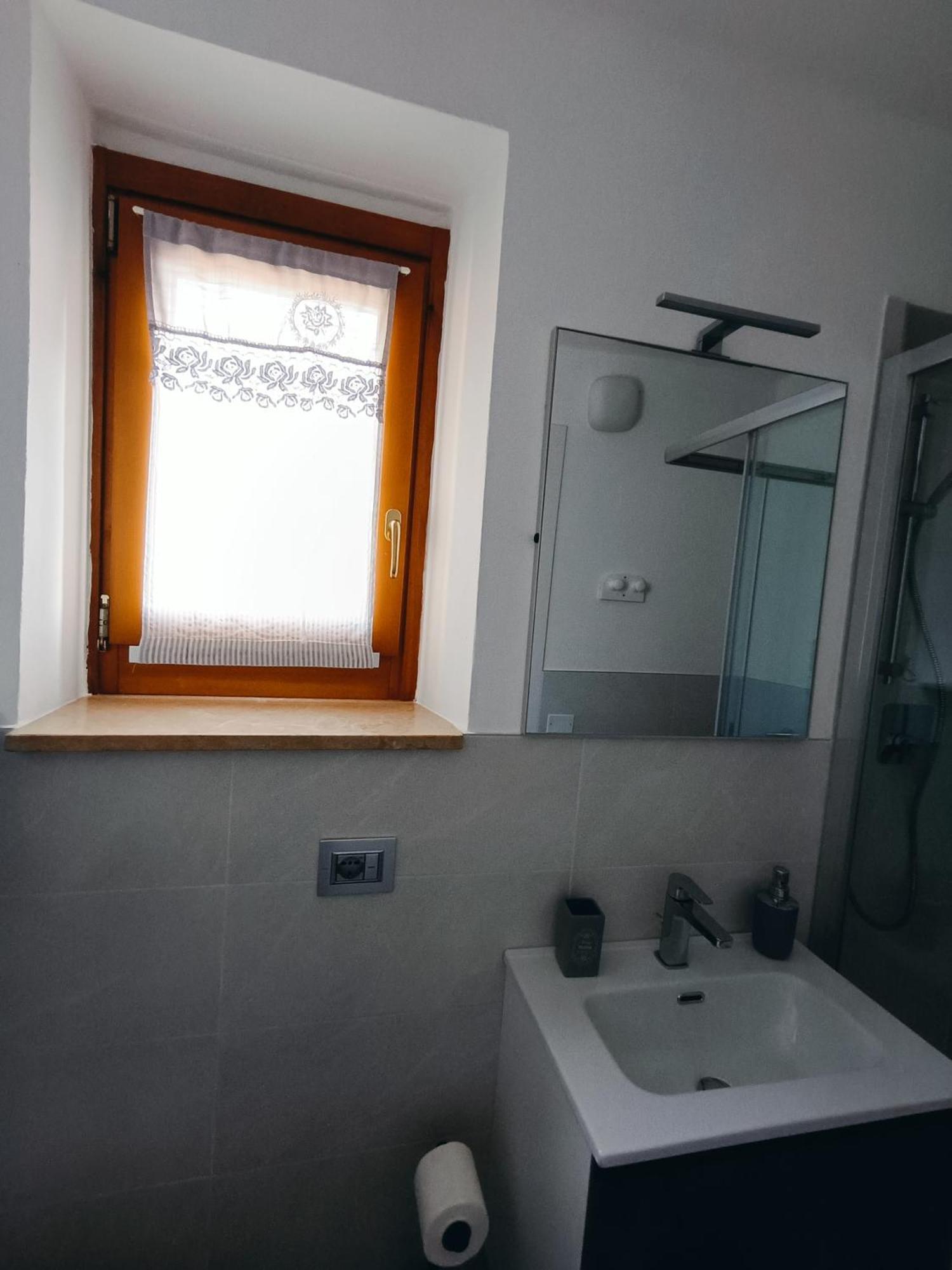 Casa Lisetta, 3-Room Apartment With Lake View 托里德尔贝纳科 外观 照片